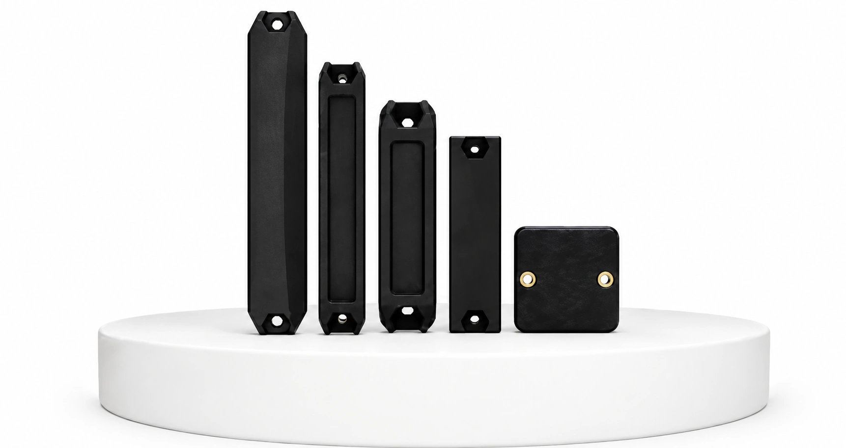 High-performance mount-on-metal RFID tags